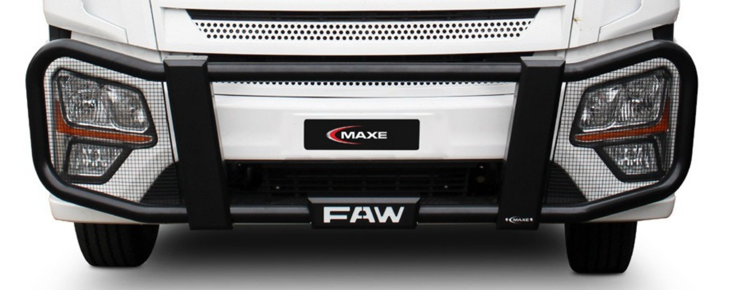 FAW truck front with MAXE stainless steel truck bar and screen guard