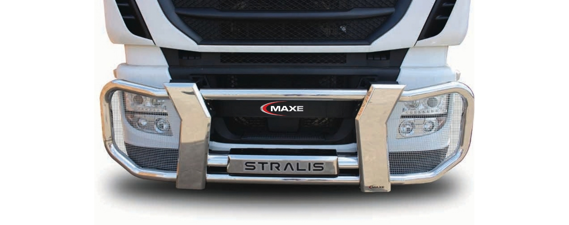 Iveco Stralis 480/500 fitted with MAXE polished stainless steel truck bar